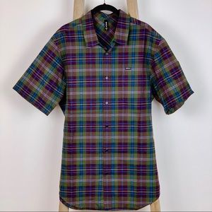 Men’s RVCA short sleeve button down shirt. Size XL